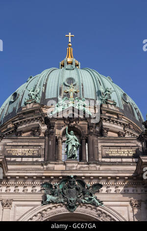 La facciata elaborata di Dom theBerliner, Berlino, Germania Foto Stock