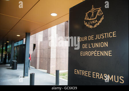 Lussemburgo Corte europea di giustizia tribunale tribù avvocato giudicare i criminali la criminalità ad alta parità paese capitale Europa aiutare ultimo Foto Stock