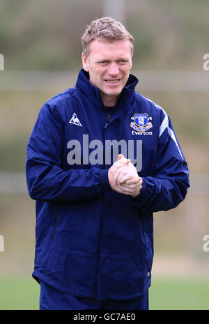 Calcio - UEFA Europa League - i Gruppo - AEK Athens FC / Everton - Everton Training - OACA Spiros Louis. David Moyes, direttore di Everton durante la formazione Foto Stock