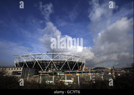 Olympics - Olympic Stadium views. Vista dello Stadio Olimpico in costruzione per i Giochi Olimpici del 2012, a Stratford, Londra. Foto Stock