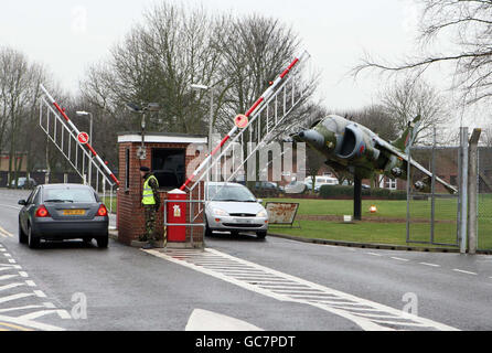 Nota per i redattori: Le targhe numerate pixelated dalla scrivania dell'immagine. Una visione generale di RAF Cottesmore in Rutland che si chiuderà nell'ambito delle misure annunciate dal Segretario alla Difesa, Bob Ainsworth. Foto Stock