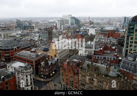 Stock di Manchester. Vista generale del centro di Manchester dalla cima del Municipio di Manchester. Foto Stock