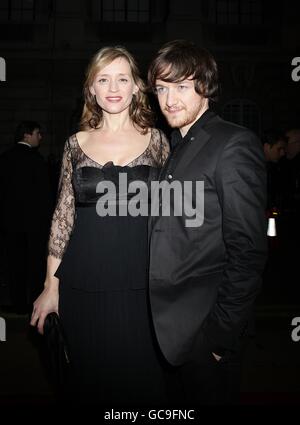 James McAvoy e Anne-Marie Duff arrivano per la prima inglese della Last Station al cinema Curzon Mayfair. Foto Stock