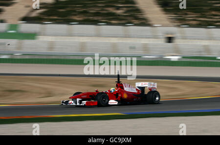 Felipe massa della Ferrari durante la sessione di test di Formula uno al circuito de la Comunitat Valenciana Ricardo Tormo, Valencia, Spagna. Foto Stock