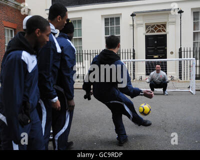 Bambino di strada World Cup Foto Stock