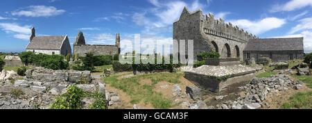Le rovine della Cattedrale di Ardfert nella Contea di Kerry in Repubblica di Irlanda. Foto Stock
