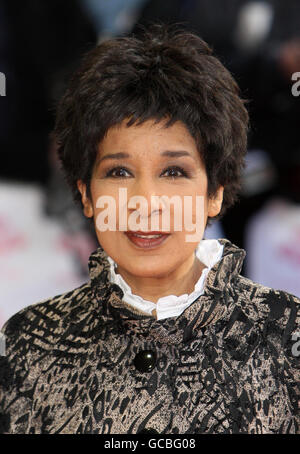 Moira Stuart arriva al Prince's Trust Celebrate Success Awards, all'Odeon Leicester Square, Londra. Foto Stock