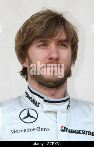Motor Racing - Campionato del mondo di Formula uno - Gran Premio del Bahrain - Paddock Day - circuito Internazionale del Bahrain. Test driver Mercedes Nick Heidfeld durante il Paddock Day al circuito Internazionale del Bahrain a Sakhir, Bahrain. Foto Stock