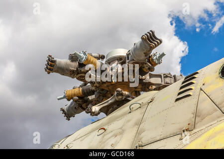 Militari di pala di rotore di elicottero dettaglio chiudere fino Foto Stock