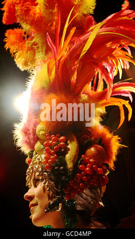 Danny La Rue costume anteprima di aste Foto Stock