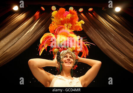 Danny La Rue costume anteprima di aste Foto Stock