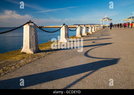 Dun Laoghaire Harbour ad est del molo a Dublino, Irlanda Foto Stock