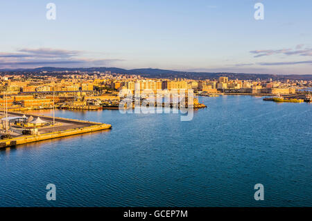 Porto di Civitavecchia, Città Metropolitana di Roma capitale, Lazio, Italia Foto Stock