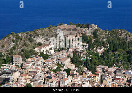 Antico Teatro Greco di Taormina, provincia di Messina, Sicilia, Italia, Europa Foto Stock
