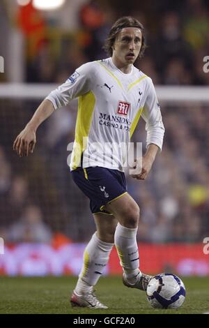 Calcio - Barclays Premier League - Tottenham Hotspur v Arsenal - White Hart Lane. Luka Modric, Tottenham Hotspur. Foto Stock