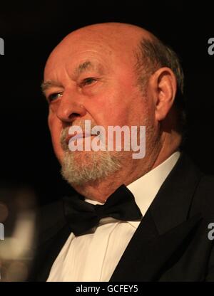 Calcio - PFA Player of the Year Awards 2010 - Grosvenor House Hotel. Il presidente della Football Foundation Lord Pendry al PFA Player of the Year Awards 2010 al Grosvenor House Hotel di Londra. Foto Stock