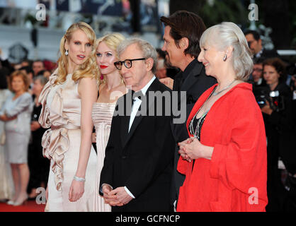 63a Cannes Film Festival - SI INCONTRANO A Tall Dark straniero lo screening Foto Stock