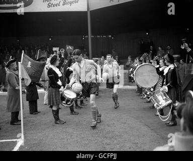 Calcio - FA Cup - Semi-finale risposta - il centro di Luton v Norwich City - St Andrews Foto Stock