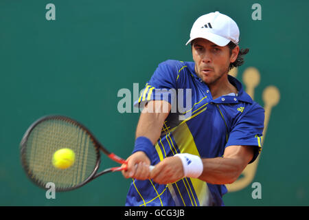 Tennis - ATP World Tour Masters - Day Six - Monte-Carlo - Mens Singoli - Semifinale - David Ferrer / Rafael Nadal. Fernando Verdasco in azione in Spagna Foto Stock