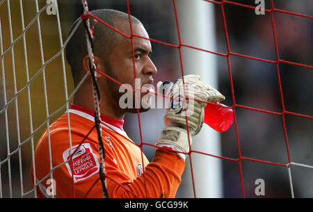 Darren Randolph, portiere atletico di Charlton durante la partita della Coca-Cola League One alla Valley, Londra. Data immagine: Sabato 1 maggio 2010. Vedi PA Story: SOCCER Charlton. Il credito fotografico dovrebbe essere: Cavo PA. RESTRIZIONI: L'uso è soggetto a limitazioni. Uso editoriale solo a meno che non sia stata preventivamente approvata per iscritto. L'utilizzo di nuovi supporti richiede la licenza di Football DataCo Ltd. Per le restrizioni complete, chiamare il numero +44 (0)1158 447447 o visitare il sito Web www.pressassociation.com/images/restrictions. Foto Stock