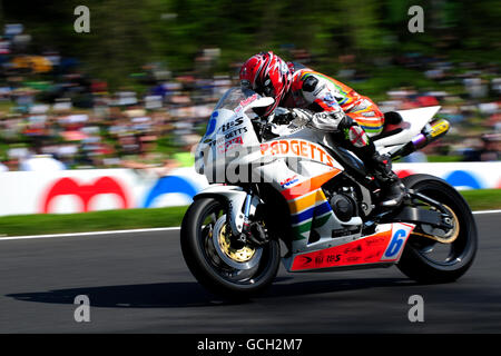 Il motociclismo - MCE Insurance British Superbike Championship - Giorno 3 - Cadwell Park Foto Stock