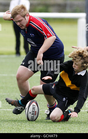 Rugby Union - scuole di Edinburgh 7s Finals - Murrayfield passi indietro Foto Stock
