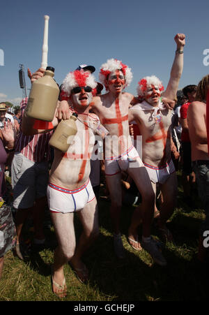 Calcio - Coppa del Mondo FIFA Sud Africa 2010 - sostenitori in Inghilterra - Glastonbury Foto Stock