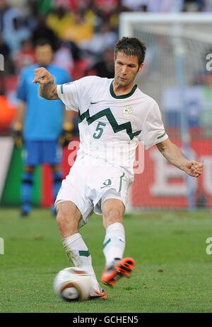 Calcio - Coppa del Mondo FIFA Sud Africa 2010 - GRUPPO C - Slovenia - Inghilterra - Nelson Mandela Bay Stadium Foto Stock