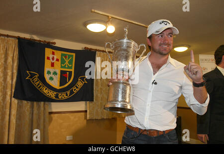 Il nuovo campione degli Stati Uniti Open Graeme McDowell durante una conferenza stampa al Rathmore Golf Club di Portrush Co Antrim. PREMERE ASSOCIAZIONE foto. Data foto: Mercoledì 23 giugno 2010. Il credito fotografico deve essere: Paul Faith/PA Wire Foto Stock