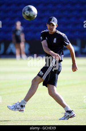 Cricket - NatWest Series - Seconda giornata internazionale - Inghilterra v Australia - Inghilterra pratica - SWALEC Stadium Foto Stock