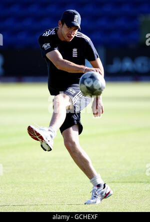 Cricket - NatWest Series - Seconda giornata internazionale - Inghilterra v Australia - Inghilterra pratica - SWALEC Stadium Foto Stock