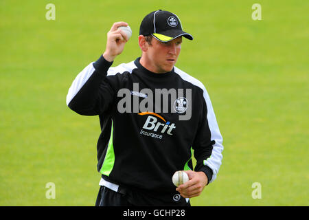 Cricket - Friends provident Twenty20 - Surrey v Gloucestershire - The Brit Oval. Garry Wilson, Surrey Foto Stock