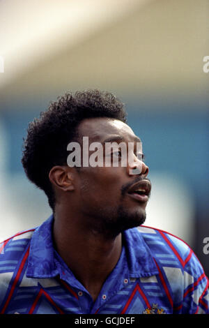 Calcio - Endsleigh League Division 2 - Stockport County v Cardiff City. Kevin Francis, Stockport County Foto Stock