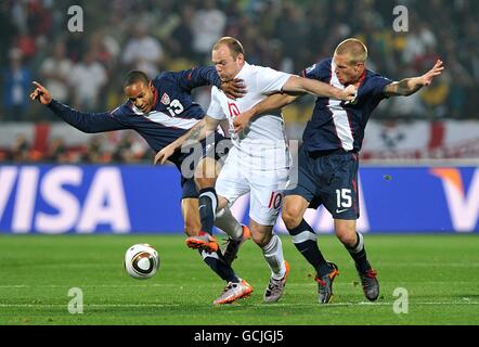 Calcio - Coppa del Mondo FIFA Sud Africa 2010 - GRUPPO C - Inghilterra e Stati Uniti d'America - Royal Bafokeng Stadium Foto Stock