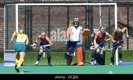 Hockey - International - Gran Bretagna v Australia - Abbazia di Bisham Foto Stock