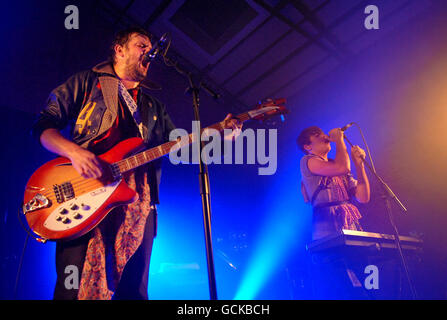 Klaxons in concerto - Londra Foto Stock