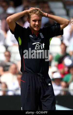 Cricket - NatWest Series - First One Day International - Inghilterra / Bangladesh - Trent Bridge. Stuart Broad, Inghilterra. Foto Stock