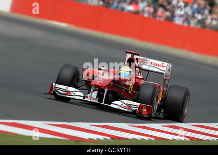 Felipe massa della Ferrari durante le Qualifiche in vista del Gran Premio di Gran Bretagna Santander sul circuito di Silverstone, Northampton. Foto Stock