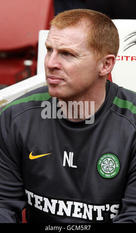 Calcio - Emirates Cup 2010 - Celtic / Olympique Lyonnais - Emirates Stadium. Il manager celtico Neil Lennon durante la Emirates Cup all'Emirates Stadium di Londra. Foto Stock