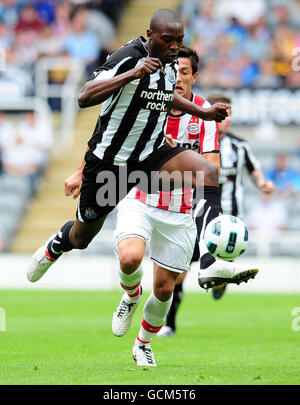 Calcio - pre stagione amichevole - Newcastle United v PSV Eindhoven - St James Park Foto Stock