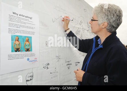 Guida aerografo della petizione Foto Stock