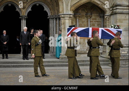 Principali Josh Bowman funerale Foto Stock