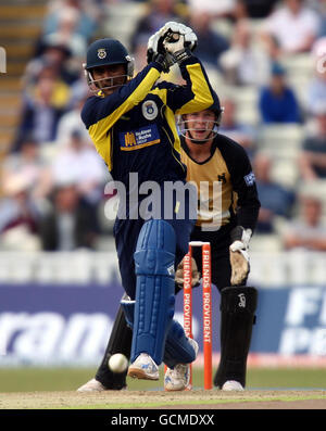 Cricket - Friends Provident venti 20 - Quarti di Finale - Warwickshire Bears v Hampshire Hawks - Edgbaston Foto Stock