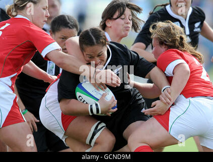 Il Rugby - Coppa del mondo femminile - Pool A - Nuova Zelanda v Galles - Surrey Sports Park Foto Stock