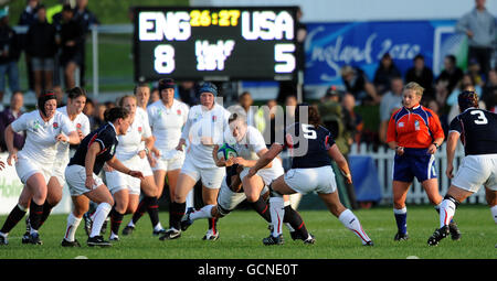 Il Rugby - Coppa del mondo femminile - Pool B - Inghilterra e Stati Uniti d'America - Surrey Sports Park Foto Stock