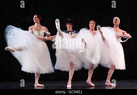 Les Ballets Trockadero de Monte Carlo Foto Stock