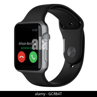 Varna, Bulgaria - 16 Ottobre 2015: vista laterale di Apple guardare dello sport 42mm di spazio grigio custodia in alluminio nero con fascia sportiva Foto Stock