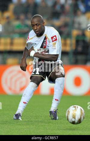 Calcio - Coupe de la Ligue - Saint Etienne v Nizza - Geoffroy-Guichard. Habib Bamogo, Nizza Foto Stock