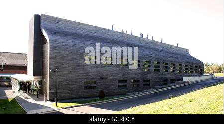 Vista generale dell'Influenza Resource Center e della UK Stem Cell Bank presso l'Health Protection Agency's National Institute of Biological Standards and Control, a South Minns, Hertfordshire. Foto Stock