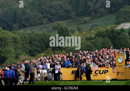 Golf - 38th Ryder Cup - Europa v USA - Giorno 2 - Celtic Manor Resort Foto Stock